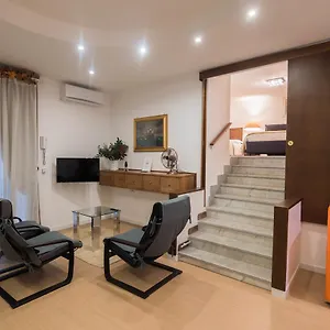 La Residenza Chiaia Short Let Superior Via Chiaia 82 Apartament Neapol